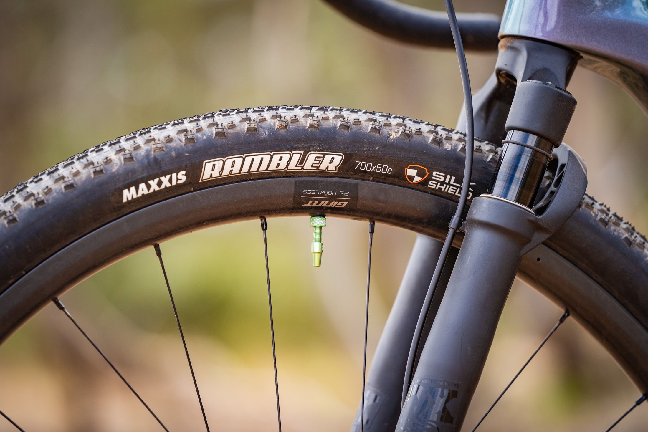 cushcore gravel tubeless tyre insert maxxis rambler 50c fox 32 tc giant revolt x