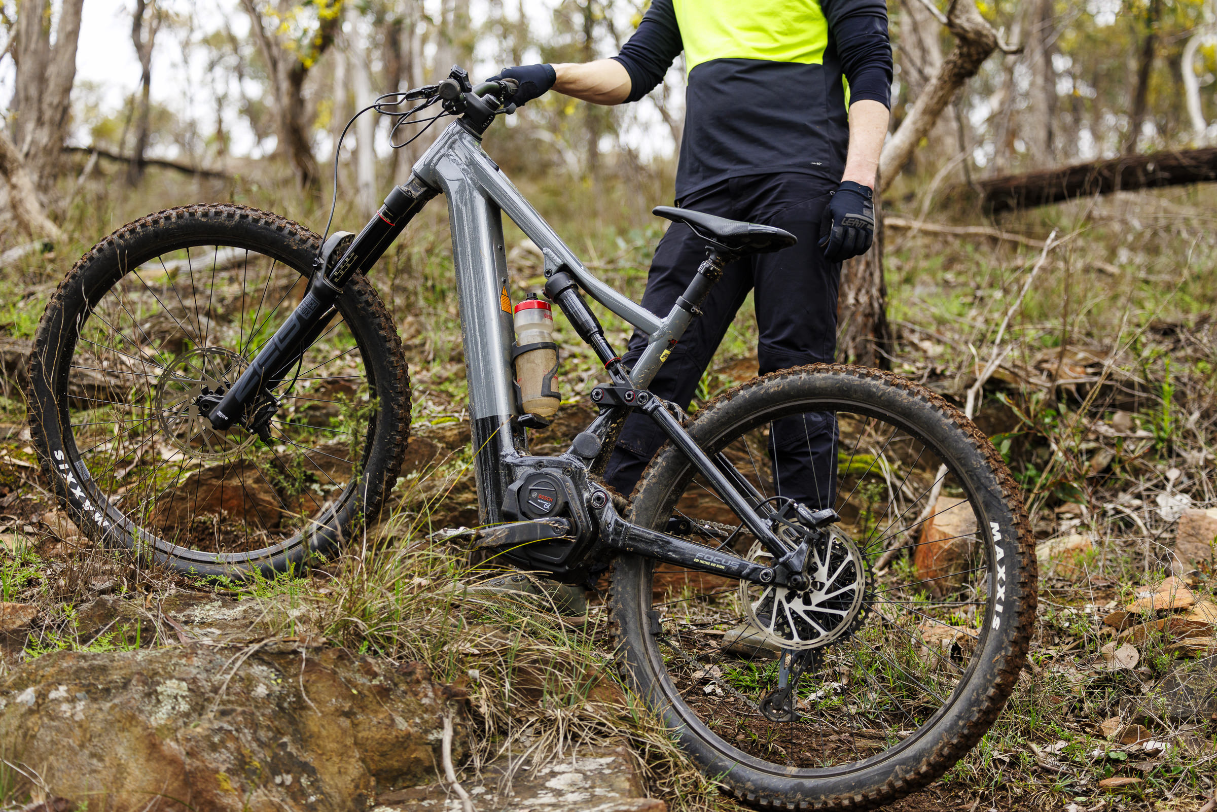 2024 focus sam2 6.7 emtb bosch