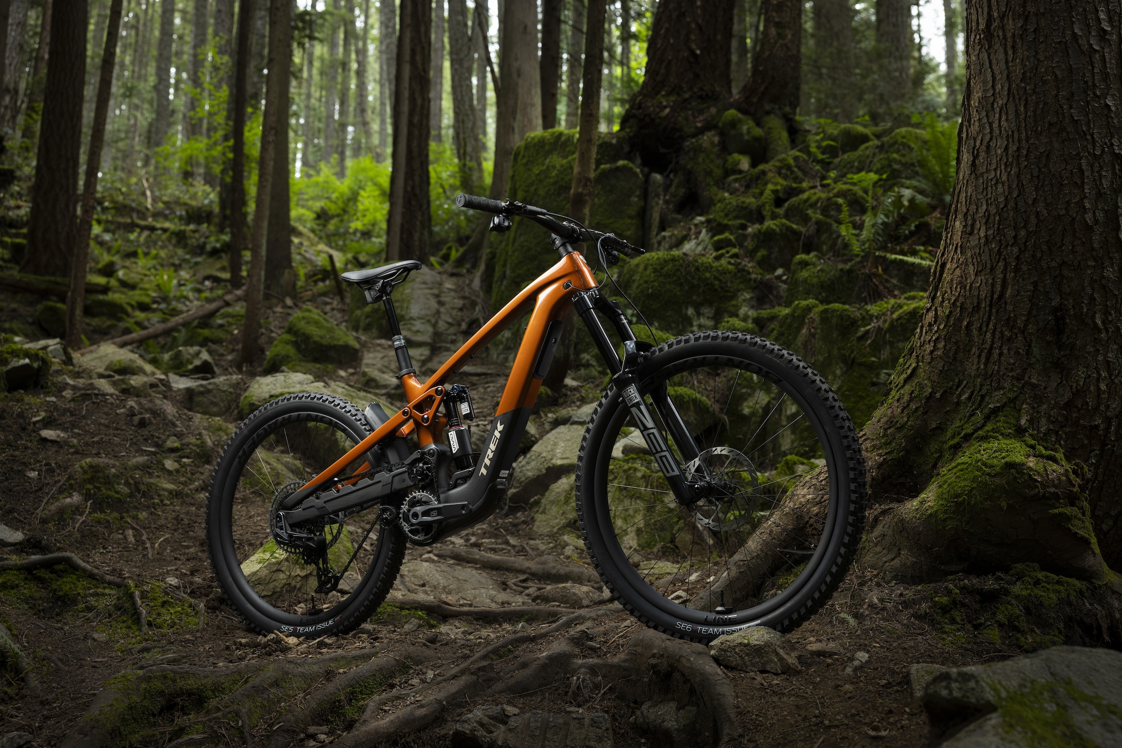 2025 trek slash+ emtb electric