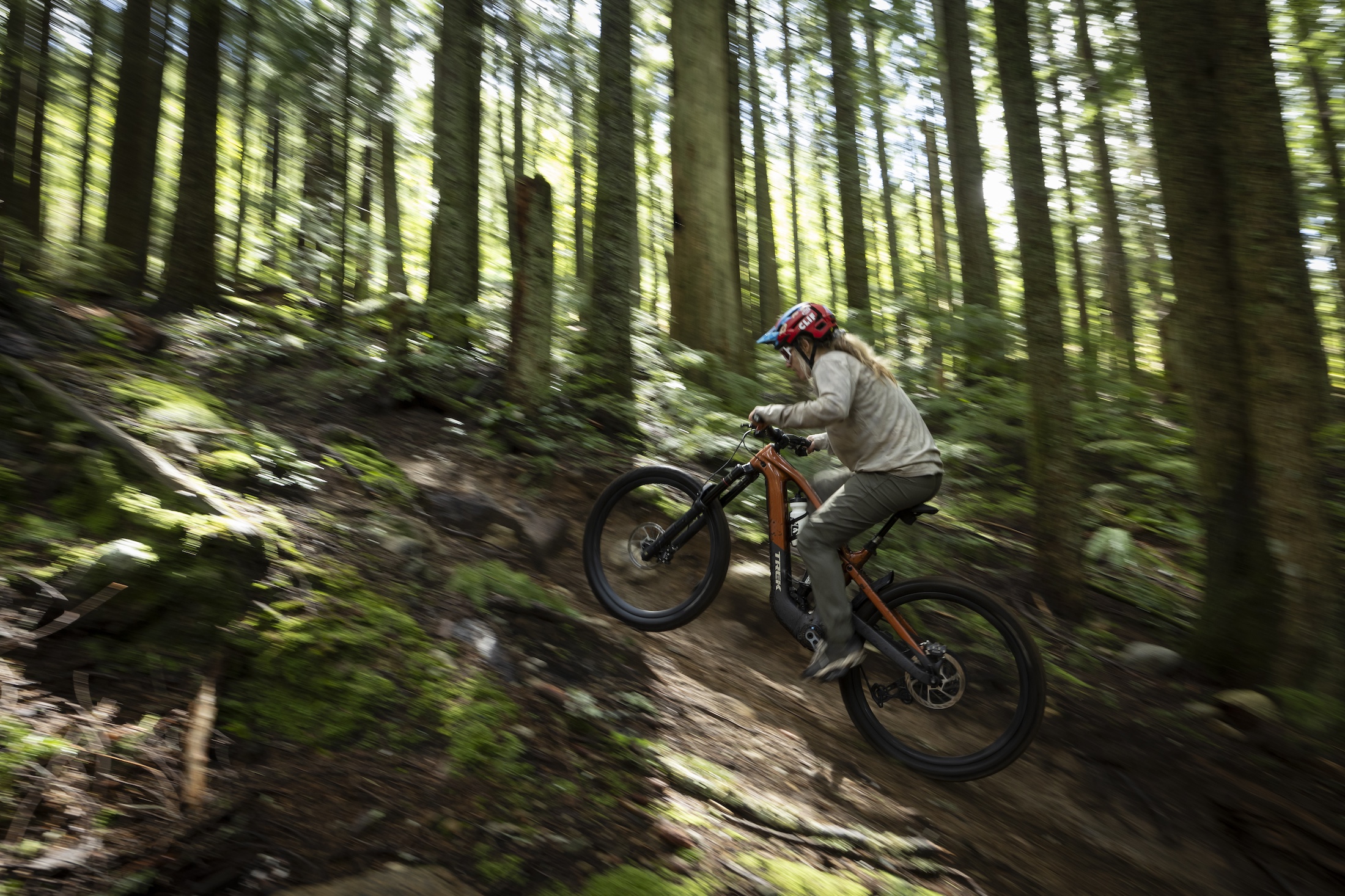 2025 trek slash+ emtb electric